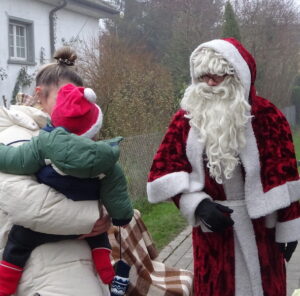 Besuch vom Nikolaus in der Kita Uhunäscht